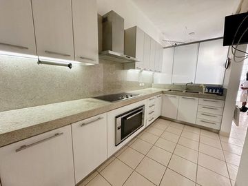 DEPARTAMENTO EN VENTA EN ANCON MALECON LAS COLINAS PISO 1