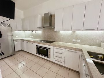DEPARTAMENTO EN VENTA EN ANCON MALECON LAS COLINAS PISO 1