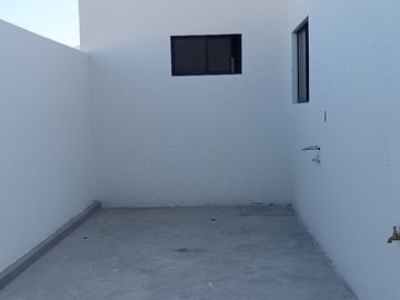 VENTA DE CASA INDEPENDIENTE A ESTRENAR – San Rafael