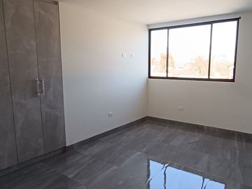 VENTA DE CASA INDEPENDIENTE A ESTRENAR – San Rafael