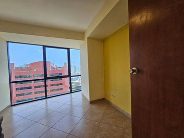 VENTA DE DEPARTAMENTO $255,000 - 185m2  EN SAN ISIDRO