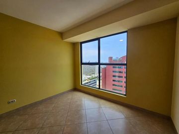 VENTA DE DEPARTAMENTO $255,000 - 185m2  EN SAN ISIDRO