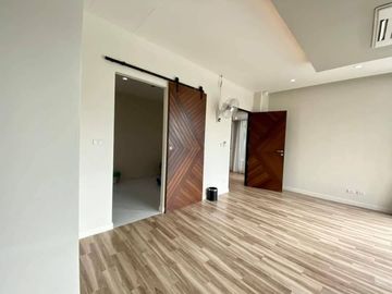 Second-hand detached house for sale, good location, near community, Nong Kho, Sriracha, Chonburi