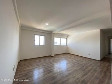 Punta Esmeralda. Departamento de segunda mano, 3 recamaras - VENTA