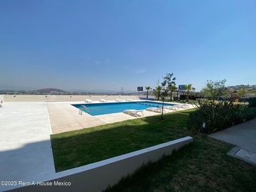 Punta Esmeralda. Departamento de segunda mano, 3 recamaras - VENTA