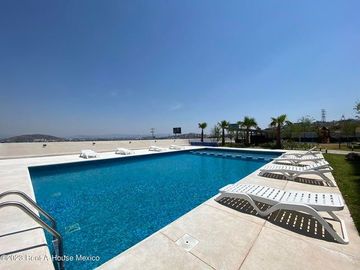 Punta Esmeralda. Departamento de segunda mano, 3 recamaras - VENTA