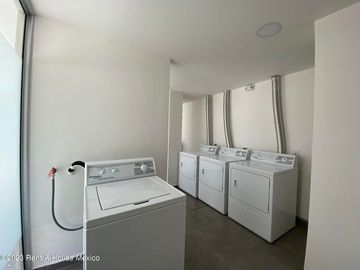 Punta Esmeralda. Departamento de segunda mano, 3 recamaras - VENTA