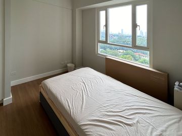 1-Bedroom Fully Furnished Condo in Loyola Heights