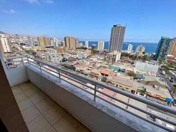Venta Penthouse Duplex 1 dormitorio vista parque brasil y mar, Antofagasta