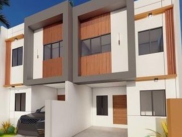 4 Bedroom Townhouse for Sale in Banawa Cebu City
