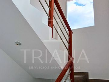 CASA ESTRENAR BARRIO CASHAPAMBA SANGOLQUI