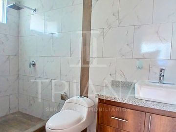CASA ESTRENAR BARRIO CASHAPAMBA SANGOLQUI