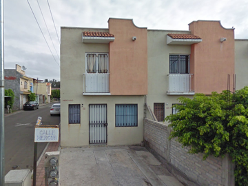CASA EN PRIVADAS DEL SOL TARIMBARO - MICHOACAN
