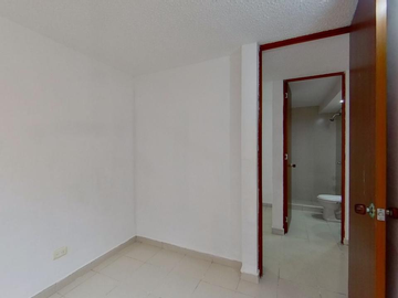 VENTA APARTAMENTO  -MADRID CUNDINAMARCA-BAJO PRECIO-OPORTUNIDAD REMODELADO