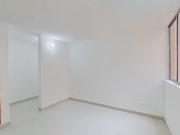 VENTA APARTAMENTO  -MADRID CUNDINAMARCA-BAJO PRECIO-OPORTUNIDAD REMODELADO