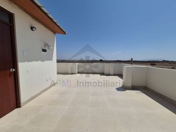 REMATE DE CASA DE ESTRENO EN PIMENTEL EN EL TERCER MALECÓN