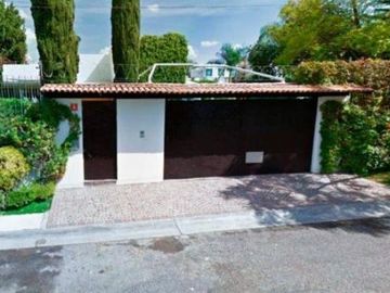 CASA EN JURIQUILLA QUERETARO, GRAN OPORTUNIDAD DE INVERSIÓN