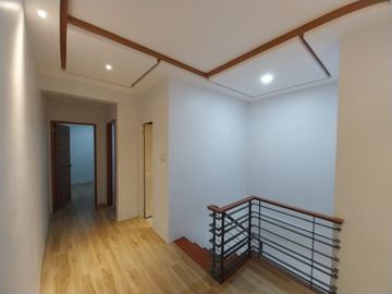 For Sale Brand new Modern Design Two (2) Storey Triplex House and Lot in Gatchalian Village Las Piñas