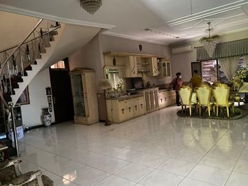 Rumah Dharmahusada Utara Luas SHM Bonus Rumah dkt Manyar Kertajaya Surabaya Timur