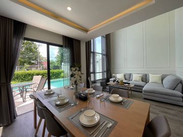 English colonate style & luxury European architecture, Pool villa ,3-storey house , back side is Mae Kha canal
