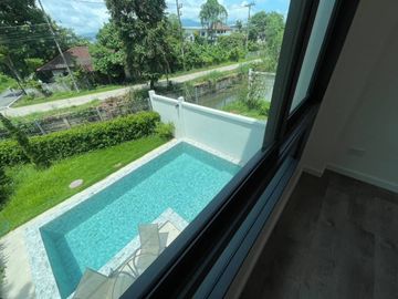 English colonate style & luxury European architecture, Pool villa ,3-storey house , back side is Mae Kha canal