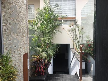 LINDO Y ACOGEDOR DEP EN 2do PISO VISTA EXTERIOR, TAMBO DE MONTERRICO- SURCO, 2 DLOR, 2 BAÑOS, 1 EST