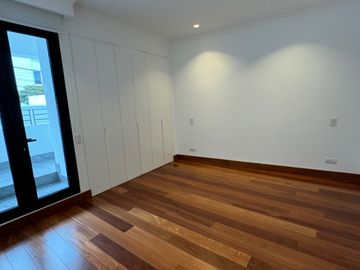LINDO DEPARTAMENTO DE ESTRENO FRENTE A PARQUE ZONA DASSO SAN ISIDRO