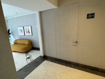 LINDO DEPARTAMENTO DE ESTRENO FRENTE A PARQUE ZONA DASSO SAN ISIDRO