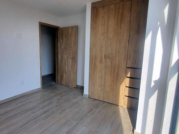 DEPARTAMENTOS DE VENTA EN LA POSTAL