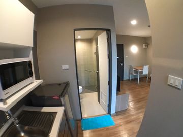 Condo sale,One Plus Business Park4,4th floor,30m.,1.8MB, near Central Festival, Nong Pa Krang, Mueang Chiang Mai