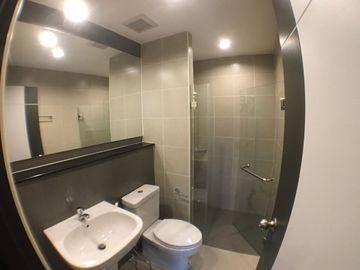 Condo sale,One Plus Business Park4,4th floor,30m.,1.8MB, near Central Festival, Nong Pa Krang, Mueang Chiang Mai