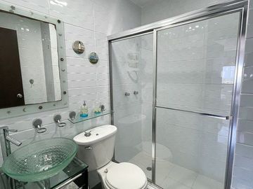 Salinas, espectacular penthouse de 4 dormitorios y vista al mar