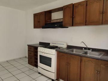 Se vende casa sola de 4 recámaras al norte de Cuernavaca, Morelos. Muy cerca de la UNILA y la autopista