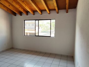 Se vende casa sola de 4 recámaras al norte de Cuernavaca, Morelos. Muy cerca de la UNILA y la autopista