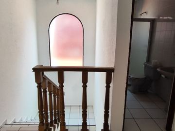 Se vende casa sola de 4 recámaras al norte de Cuernavaca, Morelos. Muy cerca de la UNILA y la autopista