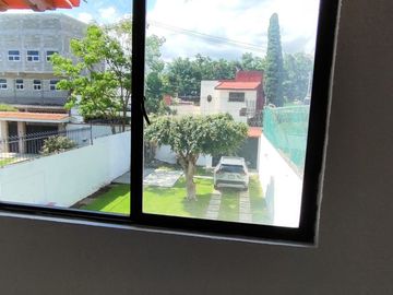 Se vende casa sola de 4 recámaras al norte de Cuernavaca, Morelos. Muy cerca de la UNILA y la autopista
