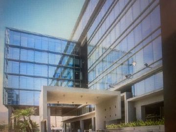 ALQUILER MODERNAS OFICINAS EN CENTRO FIUNANCIERO SAN ISIDRO