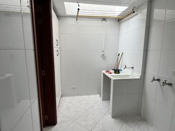 Espectacular casa para venta en Guaymaral
