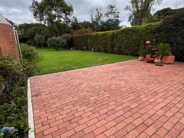 Espectacular casa para venta en Guaymaral
