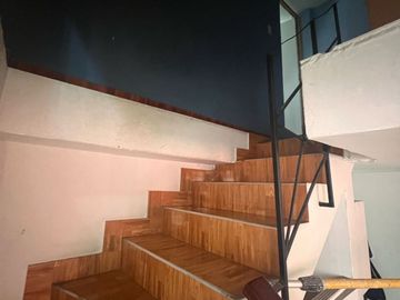 Vivienda de 3 pisos en Cercado de Lima
