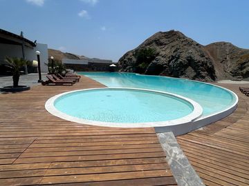 EXCELENTE CASA EN CONDOMINIO PLAYA BOCA LEON, KM. 79.5 AL LADO DEL CLUB REGATAS DE SAN ANTONIO