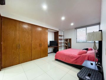 Departamento Penthouse en Venta Torre Elements Amueblado de Lujo Colomos Providencia