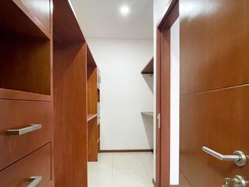 Departamento Penthouse en Venta Torre Elements Amueblado de Lujo Colomos Providencia