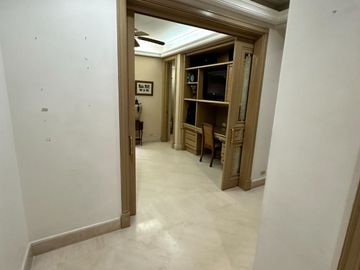 VENTA HERMOSO APARTAMENTO DE 350 METROS EN EL GOLF