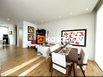 Casa en Venta en Torre Nación, Fundadores, Valle Oriente.