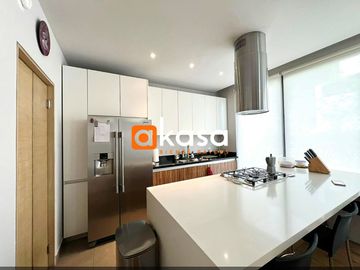 Casa en Venta en Torre Nación, Fundadores, Valle Oriente.