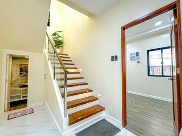 4 Bedroom Semi Furnished House and Lot for Sale in BF Resort, Las Piñas