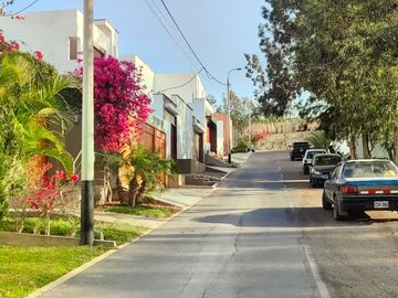 Se Vende Moderna Casa En La Residencial La Angostura