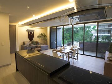 Penthouse de 2 Recámaras 3Baños en Aldea Zamá. Financiamiento directo.
