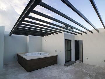 Penthouse de 2 Recámaras 3Baños en Aldea Zamá. Financiamiento directo.